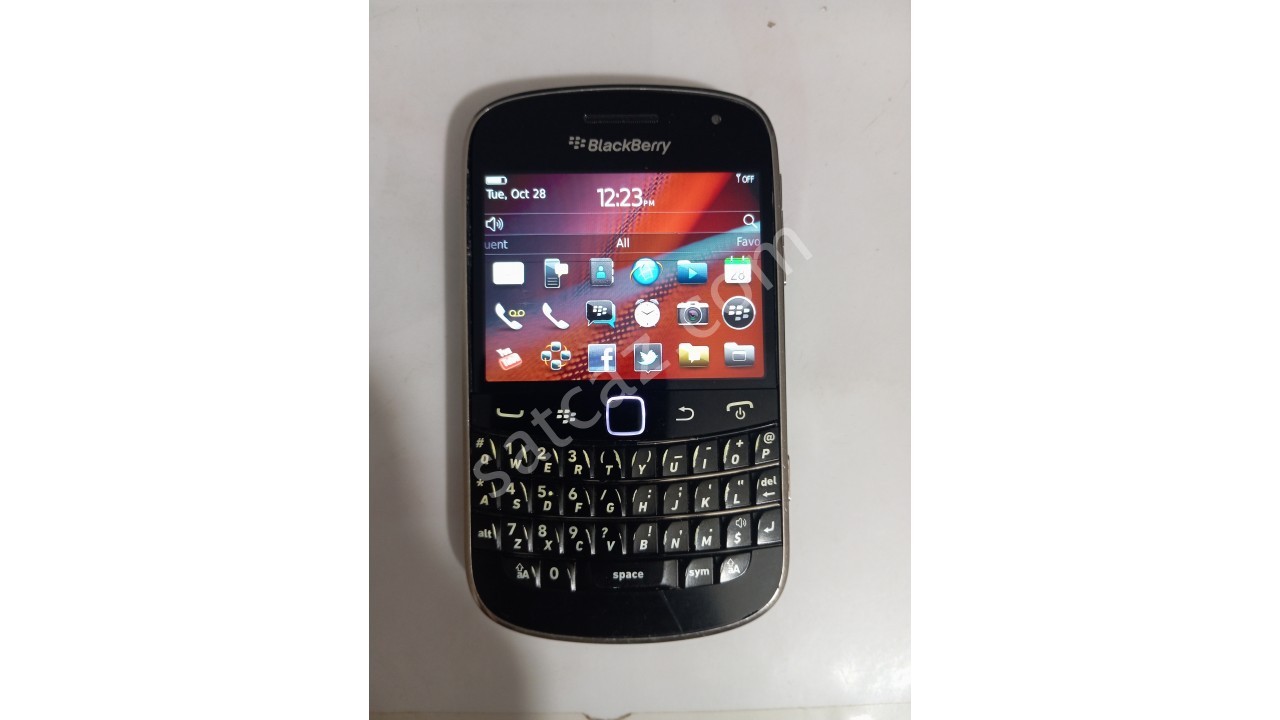 Blackberry 9900 Bold Siyah